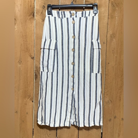 Striped Button-Down Skirt Women’s Love Tree Size Small - Picture 1 of 8